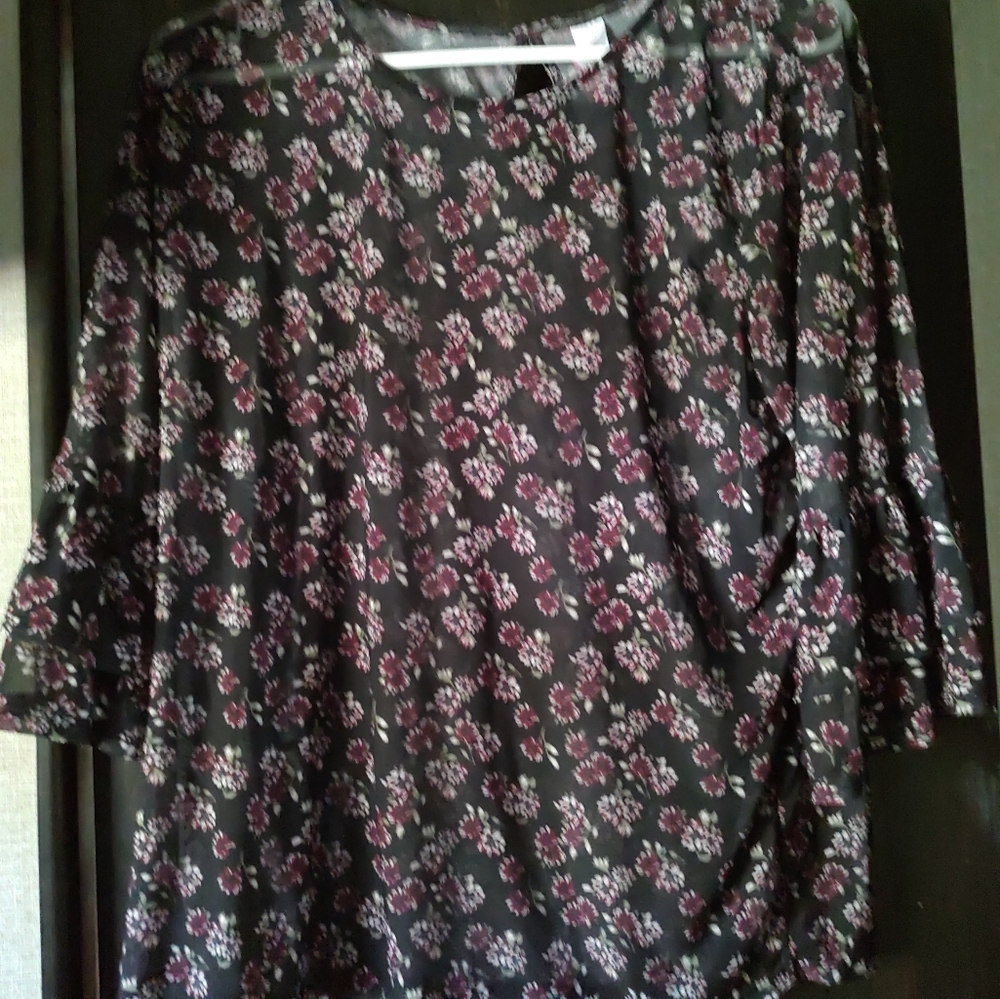 Juniors cute  blouse